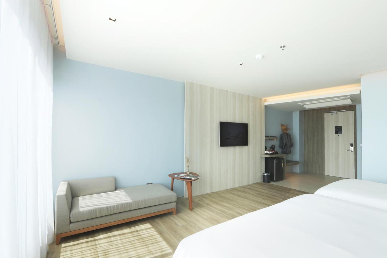 The Signature Hotel Airport Hat Yai Exterior photo