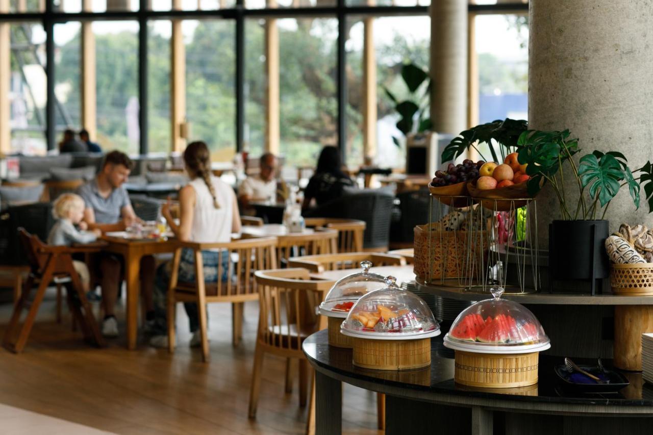 The Signature Hotel Airport Hat Yai Exterior photo